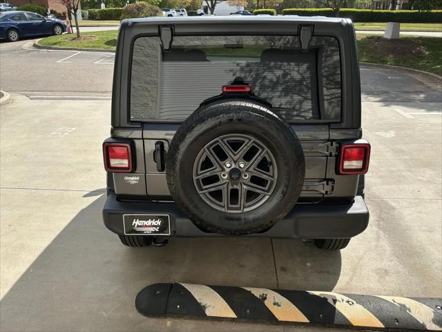 2025 Jeep Wrangler 4-Door Summit 4x4