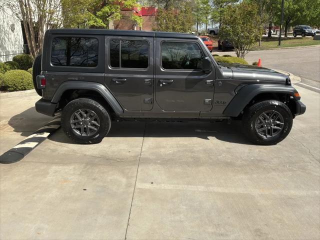 2025 Jeep Wrangler 4-Door Summit 4x4