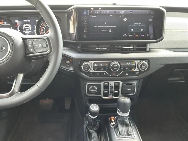 2025 Jeep Wrangler 4-Door Summit 4x4