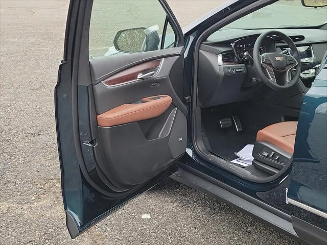 2026 Cadillac XT5 Sport AWD
