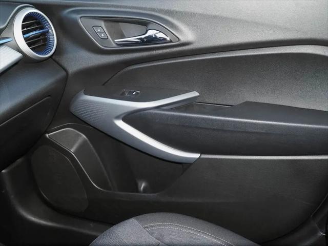 2025 Chevrolet Trax FWD LS