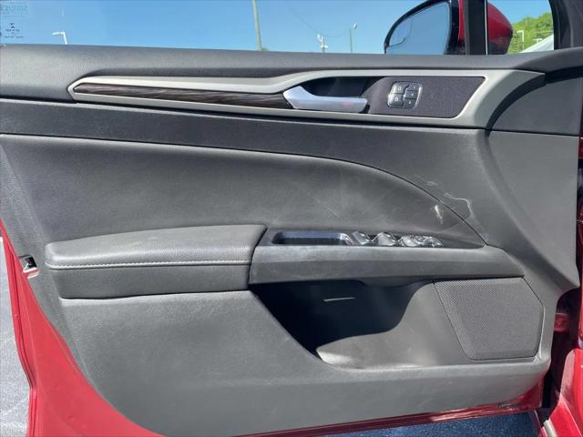 2015 Ford Fusion SE