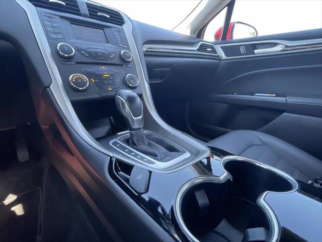 2015 Ford Fusion SE