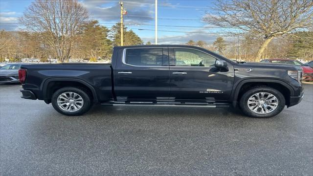 2022 GMC Sierra 1500 4WD Crew Cab Short Box Denali