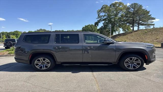 2026 Jeep Grand Wagoneer 4x2