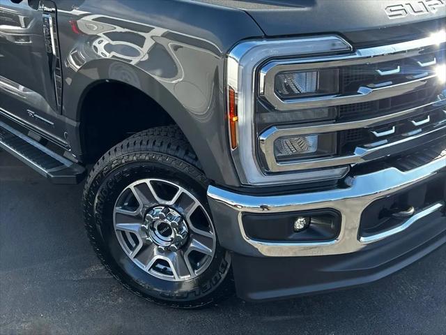 2026 Ford F-350 LARIAT