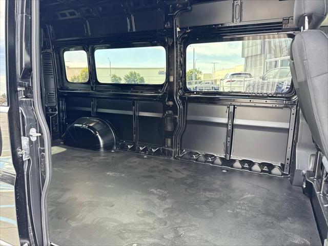 2026 Ram ProMaster 2500 Window Van High Roof 159 WB