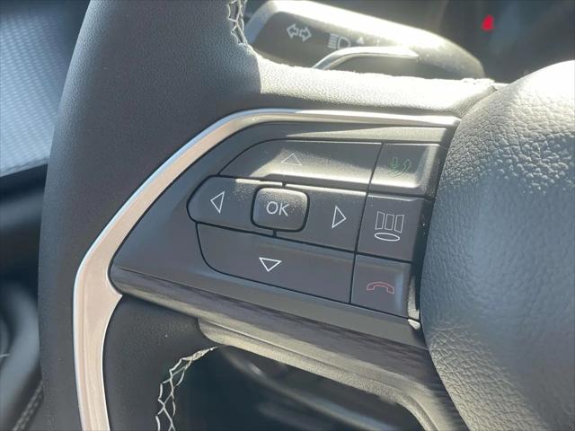 2026 Jeep Grand Cherokee L Laredo 4x2