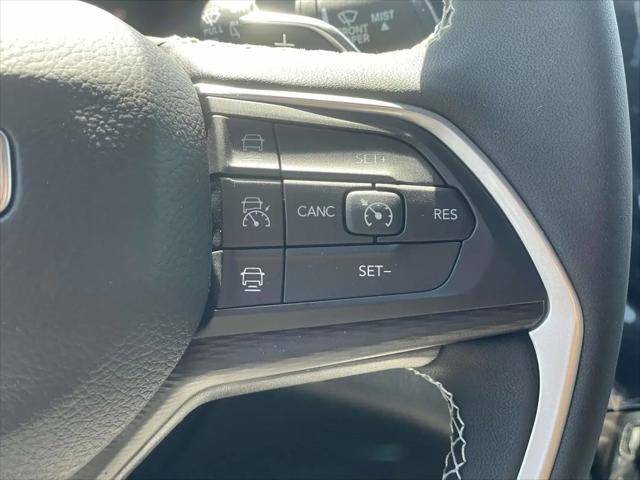 2026 Jeep Grand Cherokee L Laredo 4x2