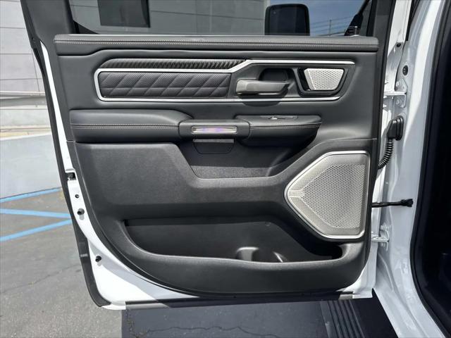 2026 Ram 1500 Tungsten Crew Cab 4x4 5'7" Box
