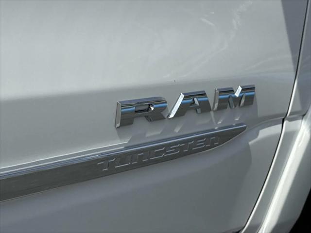 2026 Ram 1500 Tungsten Crew Cab 4x4 5'7" Box