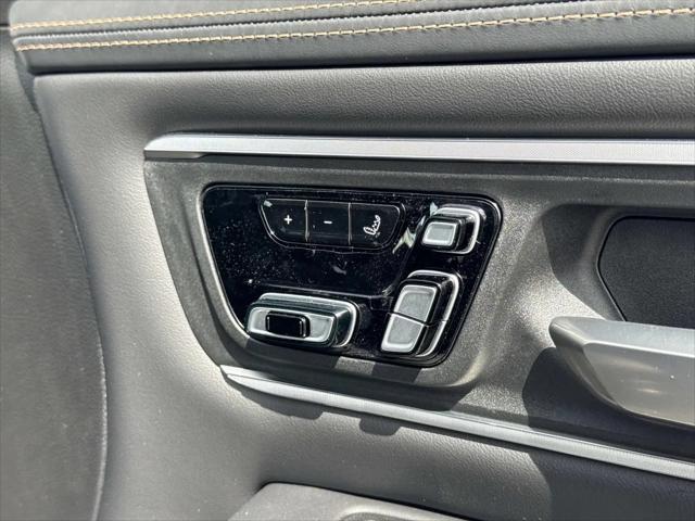 2026 Ram 1500 Tungsten Crew Cab 4x4 5'7" Box