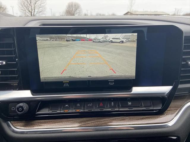 2023 Chevrolet Silverado 1500 4WD Crew Cab Short Bed RST
