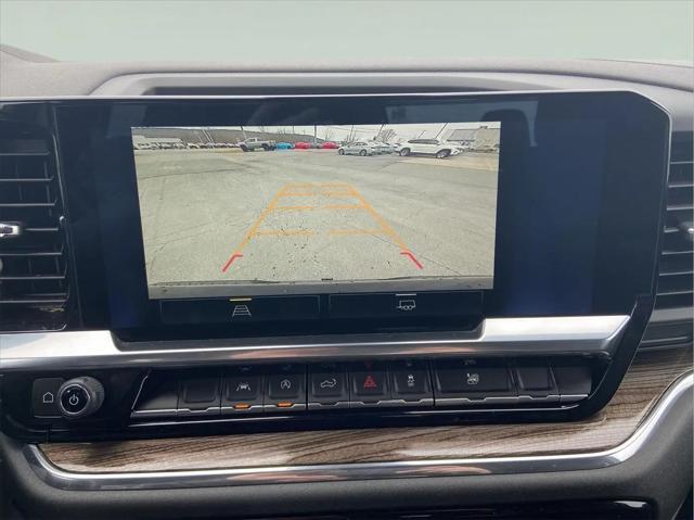 2023 Chevrolet Silverado 1500 4WD Crew Cab Short Bed RST