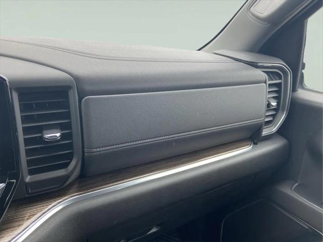 2023 Chevrolet Silverado 1500 4WD Crew Cab Short Bed RST