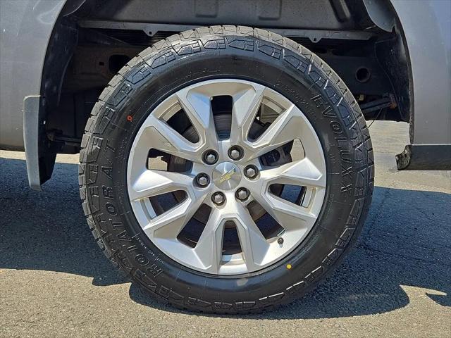 2020 Chevrolet Silverado 1500 4WD Double Cab Standard Bed Custom