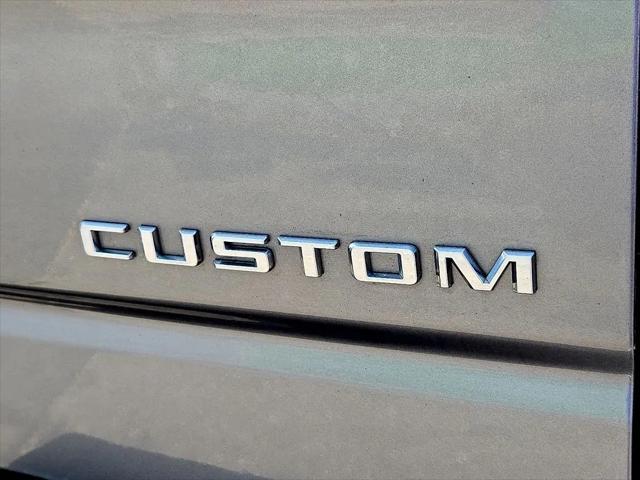 2020 Chevrolet Silverado 1500 4WD Double Cab Standard Bed Custom