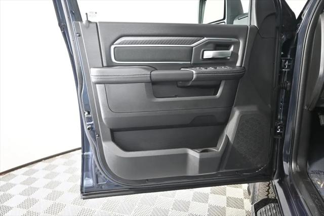 2026 Ram 3500 Big Horn Crew Cab 4x4 6'4" Box