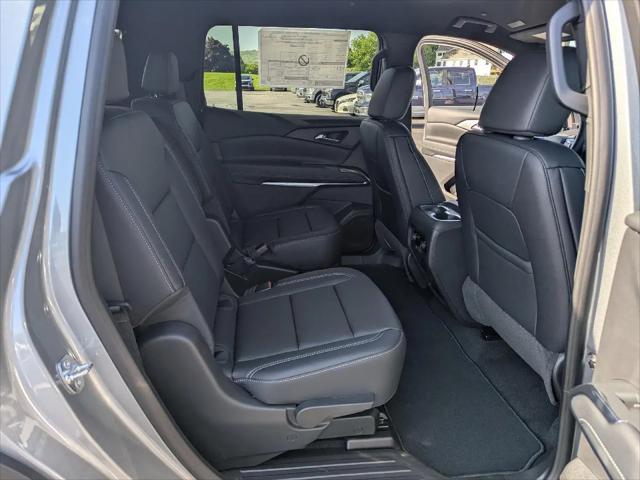 2026 Chevrolet Traverse AWD LT