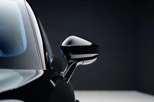2023 Aston Martin DBX 707