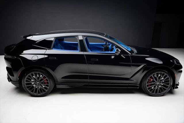 2023 Aston Martin DBX 707