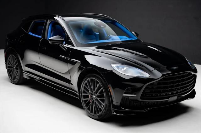 2023 Aston Martin DBX 707
