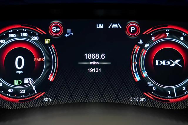 2023 Aston Martin DBX 707