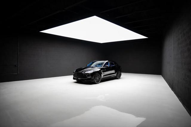 2023 Aston Martin DBX 707