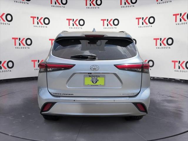2023 Toyota Highlander Platinum