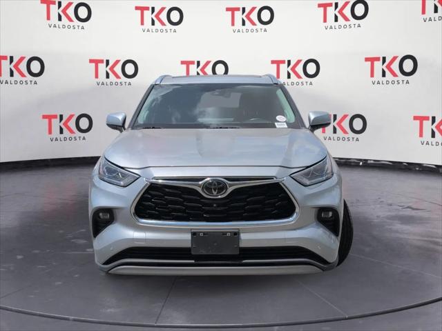 2023 Toyota Highlander Platinum