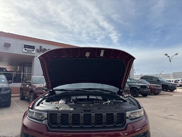 2026 Jeep Grand Cherokee L Altitude 4x4
