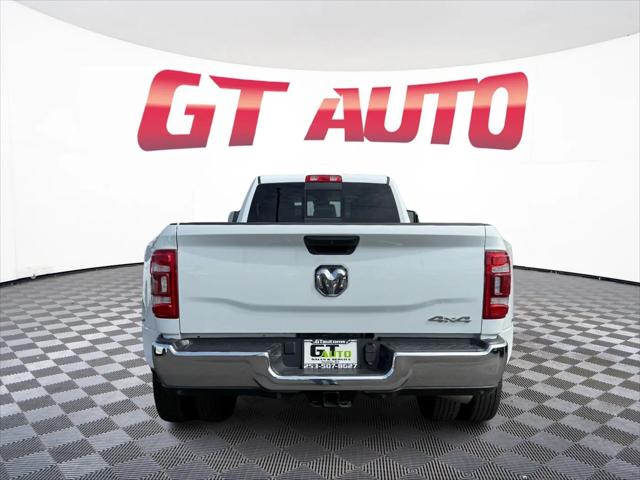 2024 Ram 3500 Tradesman Crew Cab 4x4 8' Box