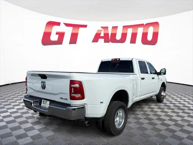 2024 Ram 3500 Tradesman Crew Cab 4x4 8' Box