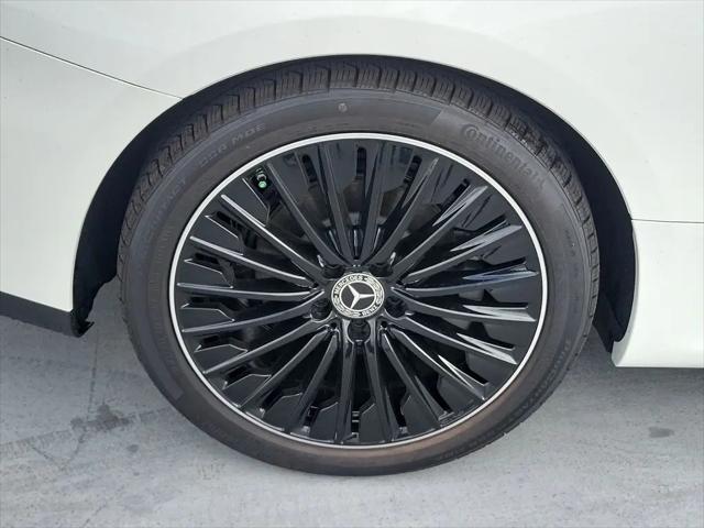 2026 Mercedes-Benz E-CLASS E 300 CLE 300