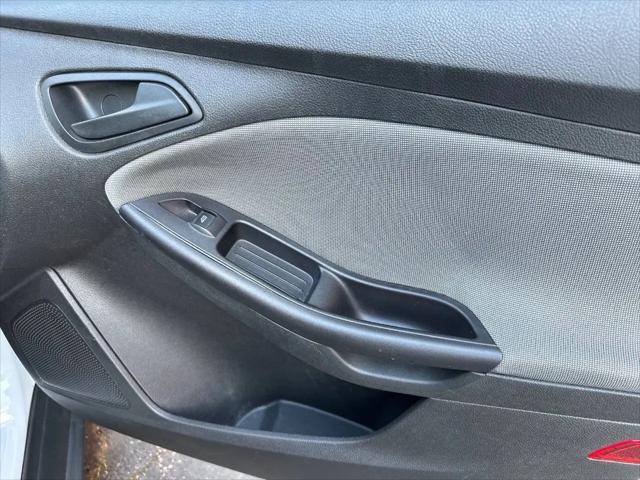 2014 Ford Focus S
