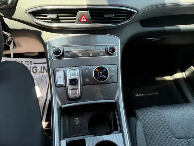 2023 Hyundai Santa Fe SE