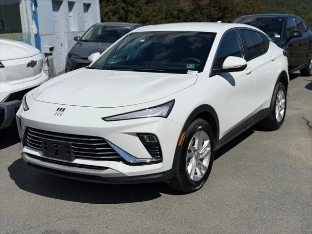 2025 Buick NV Preferred FWD for sale in Forest City, PA
