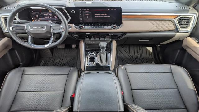 2023 GMC Canyon 4WD Crew Cab Short Box Denali