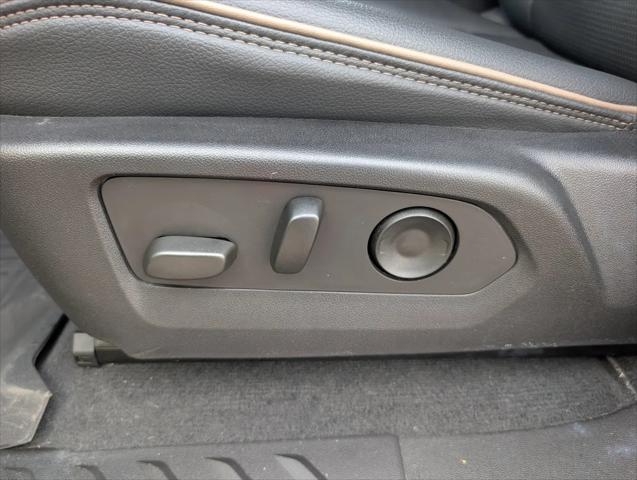 2023 GMC Canyon 4WD Crew Cab Short Box Denali