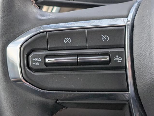 2023 GMC Canyon 4WD Crew Cab Short Box Denali