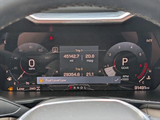 2023 GMC Canyon 4WD Crew Cab Short Box Denali
