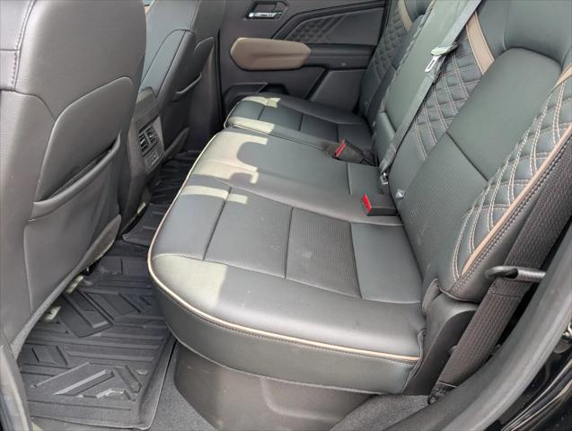 2023 GMC Canyon 4WD Crew Cab Short Box Denali