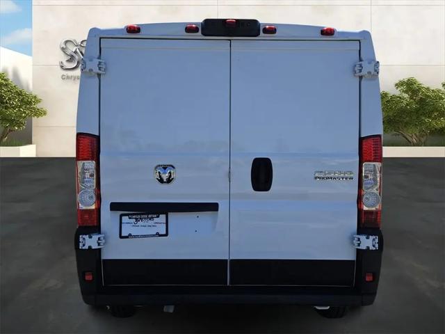 2025 Ram ProMaster 2500 Cargo Van Tradesman Low Roof 136" WB w/Pass Seat