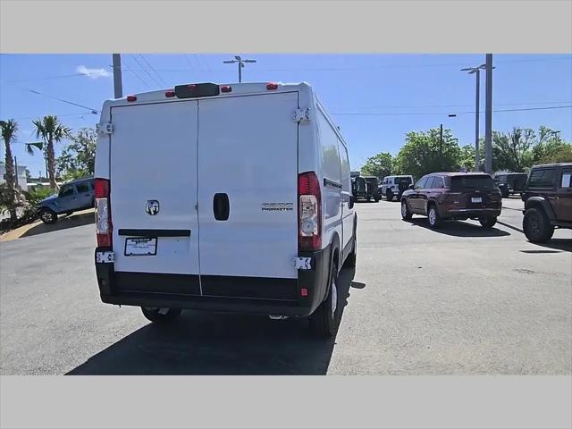 2025 Ram ProMaster 2500 Cargo Van Tradesman Low Roof 136" WB w/Pass Seat