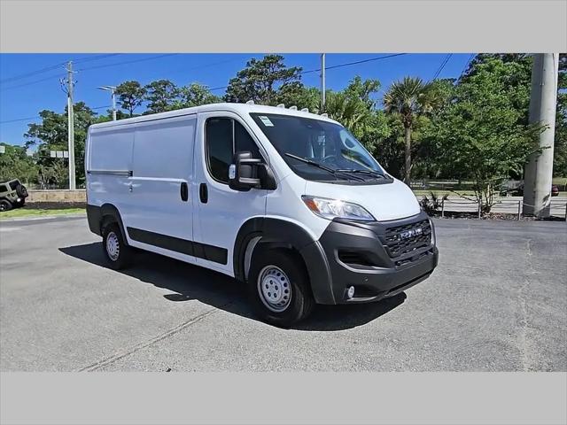 2025 Ram ProMaster 2500 Cargo Van Tradesman Low Roof 136" WB w/Pass Seat