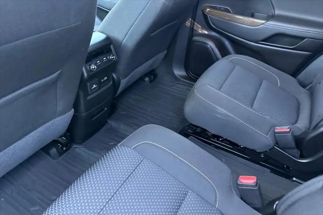 2023 GMC Acadia AWD SLE