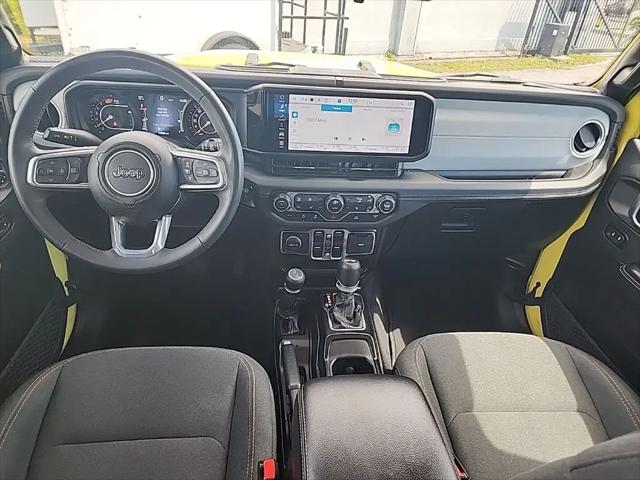 2024 Jeep Wrangler 4-Door Sahara