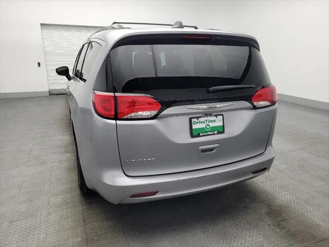 2021 Chrysler Voyager LXI