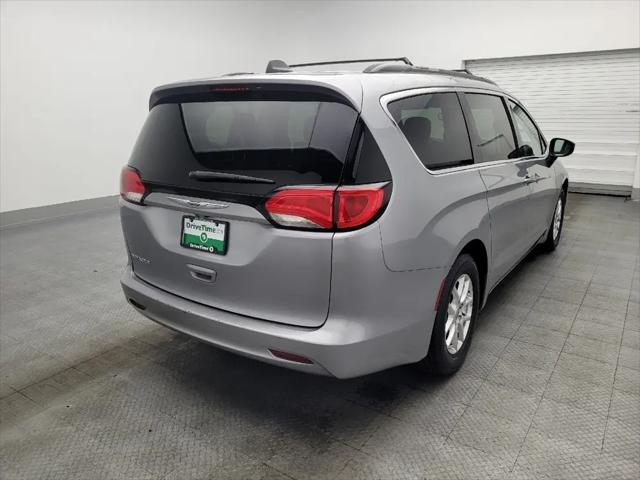 2021 Chrysler Voyager LXI