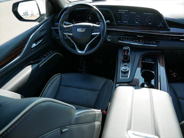 2023 Cadillac Escalade ESV 4WD Premium Luxury